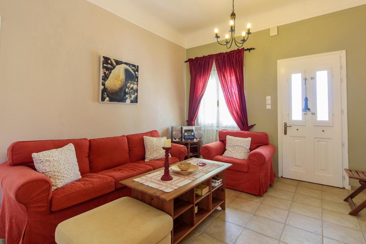 Ferienwohnung Jasmine Of Poseidonia Posidhonía Exterior foto