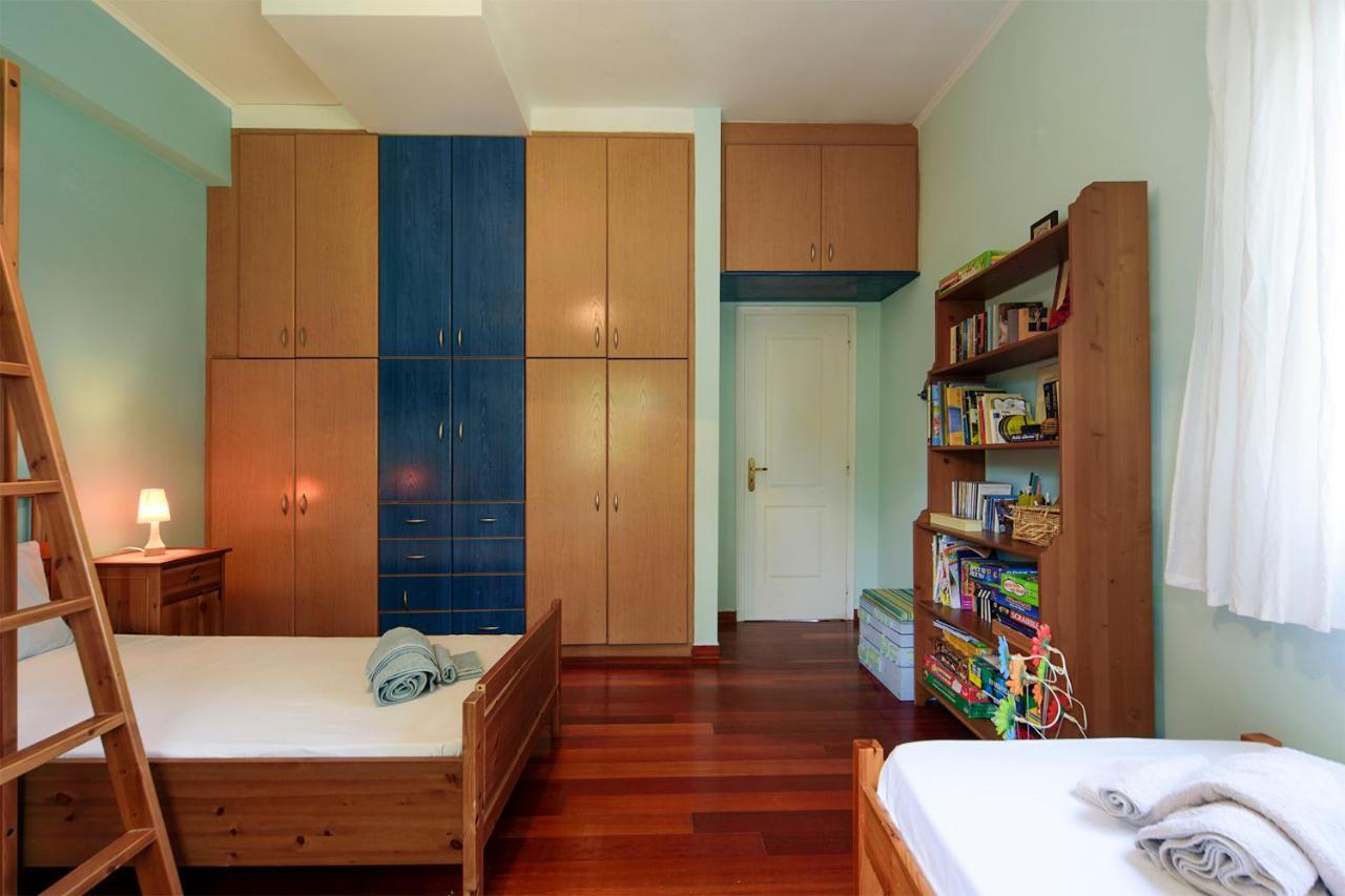 Ferienwohnung Jasmine Of Poseidonia Posidhonía Exterior foto