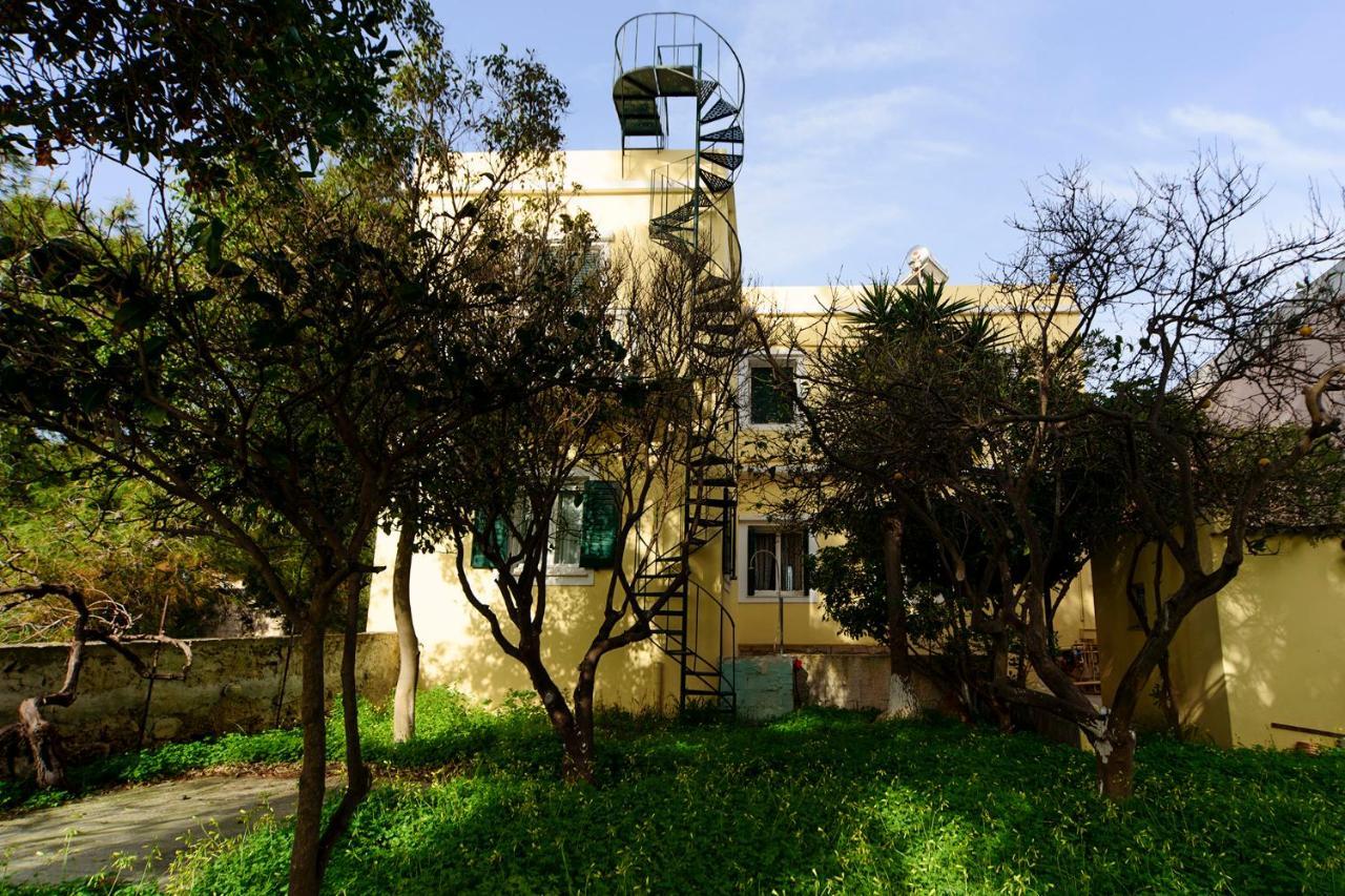 Ferienwohnung Jasmine Of Poseidonia Posidhonía Exterior foto